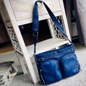 💚 Navy Blue Crossbody Purse 🆕